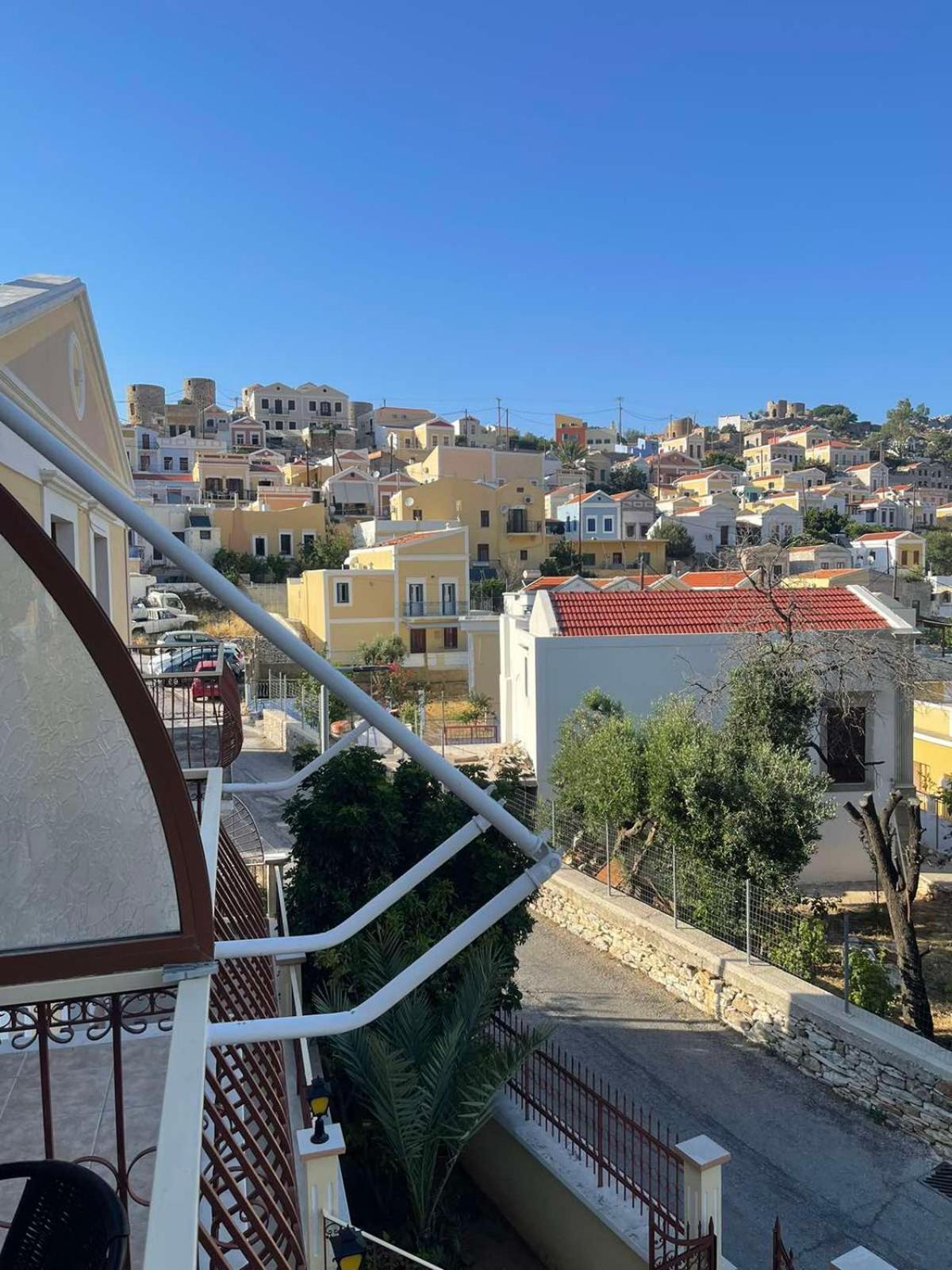 Villa Pinotsi Σύμη Εξωτερικό φωτογραφία