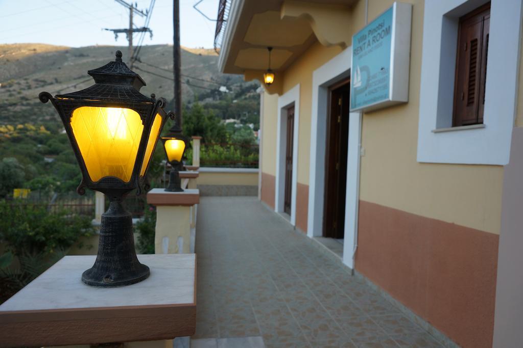 Villa Pinotsi Σύμη Εξωτερικό φωτογραφία